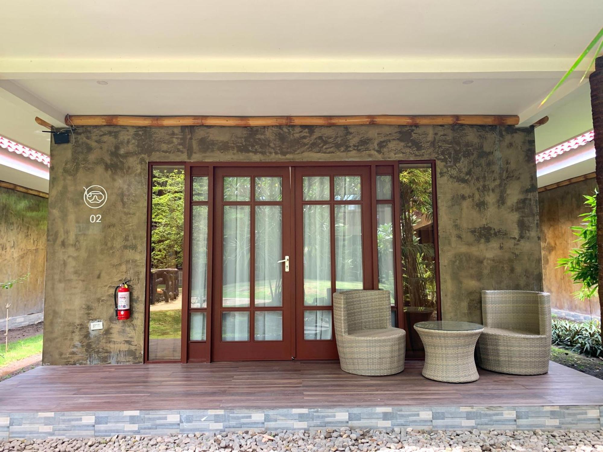 Infinity Diving Resort And Residences Dauin Exterior foto